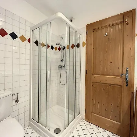 Chamonix: 3 Pieces Avec Parking Et Wifi, 6 Pers - Fr-1-507-76 Apartamento