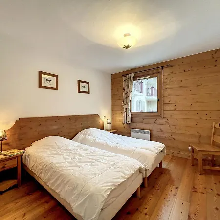 Chamonix: 3 Pieces Avec Parking Et Wifi, 6 Pers - Fr-1-507-76 * Chamonix