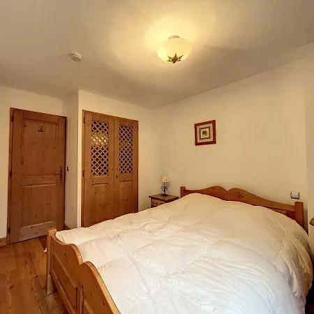 Chamonix: 3 Pieces Avec Parking Et Wifi, 6 Pers - Fr-1-507-76